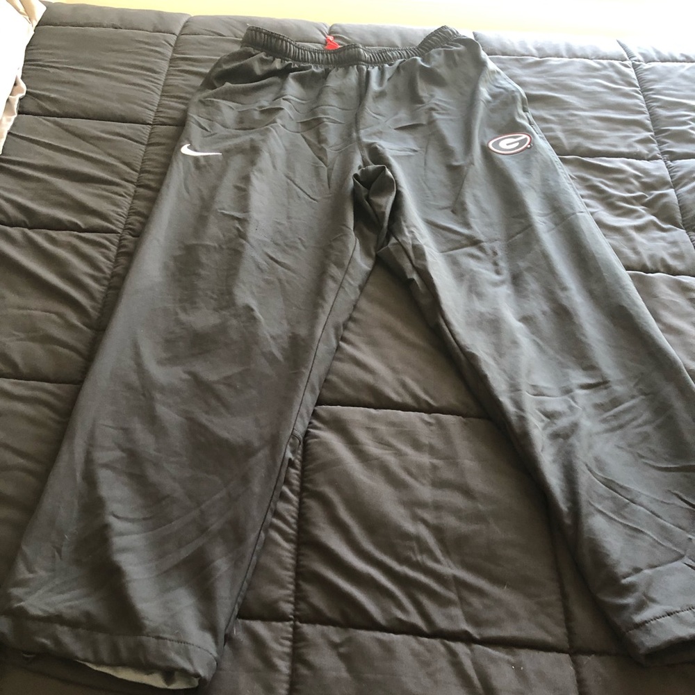 Nike Men’s Georgia train pant
